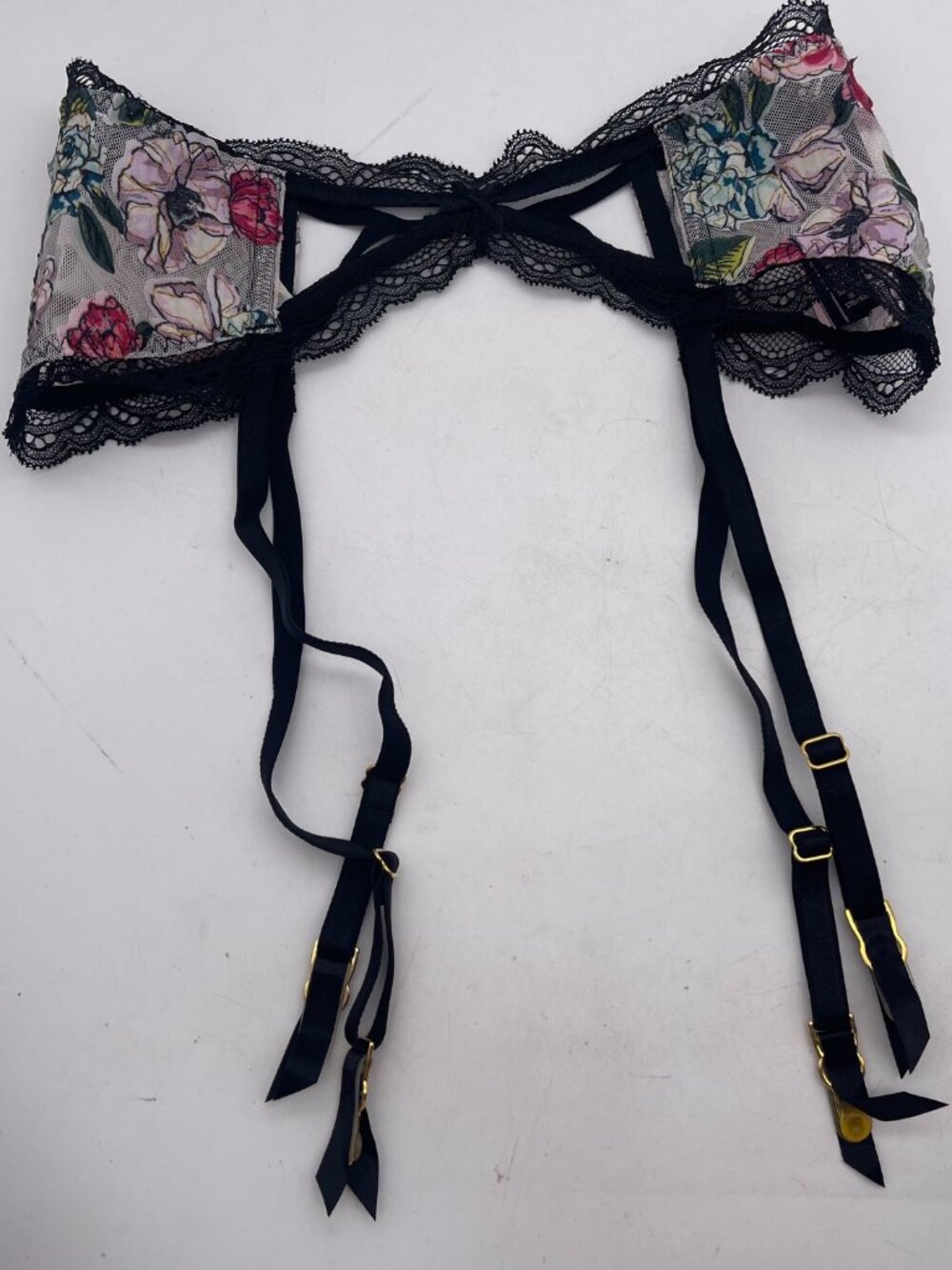 Victoria's Secret Very Sexy Medium/Large Mesh Floral Garter Belt Lingerie T22
